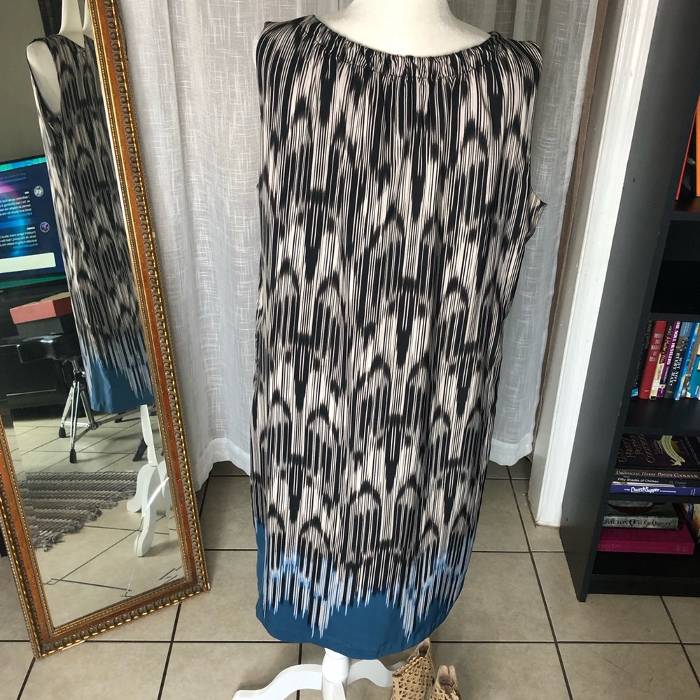 Ellen Tracy Dress Size 16  Sleeveless Black Blue Beige Sleeveless Ruffle Front - Picture 7 of 7